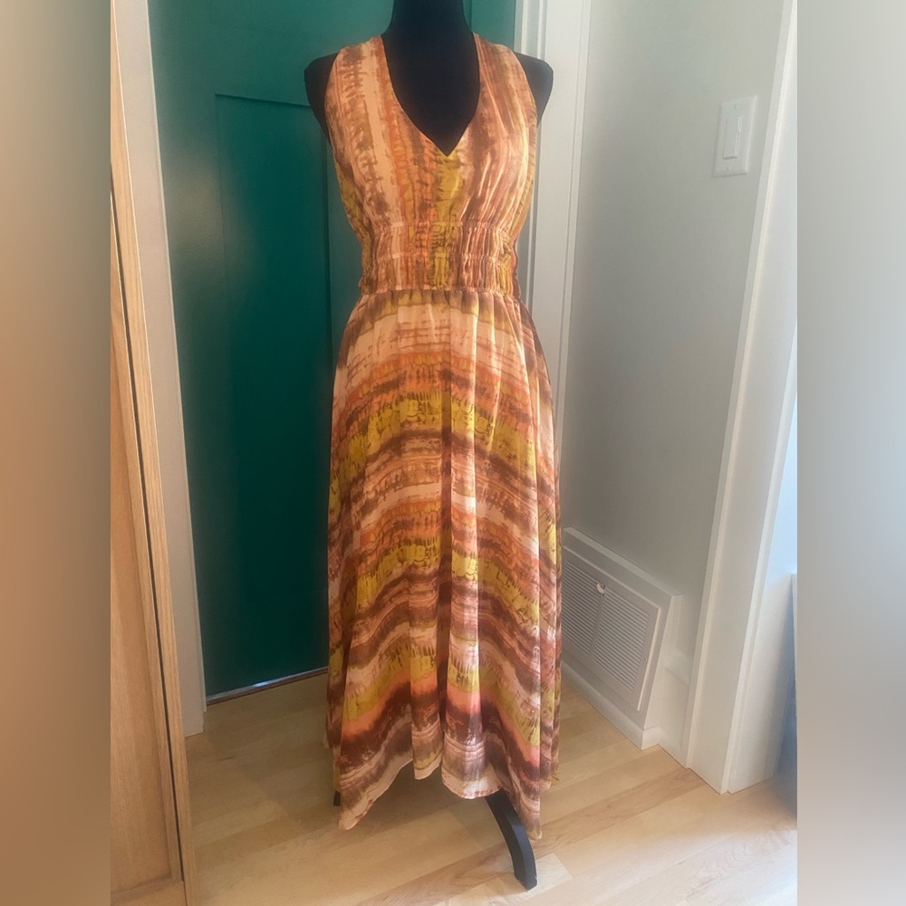 Multicolor Halter Neck Maxi Dress by Taylor, size 12